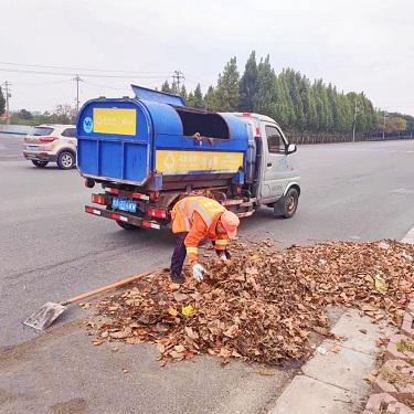 博鱼·综合体育(中国)官方网站入口埋头苦干做清运 勤劳奉献赢称赞(图2)