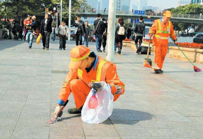 博鱼·综合体育(中国)官方网站入口无废城市智能回收系统（智能垃圾桶）—成都东流物