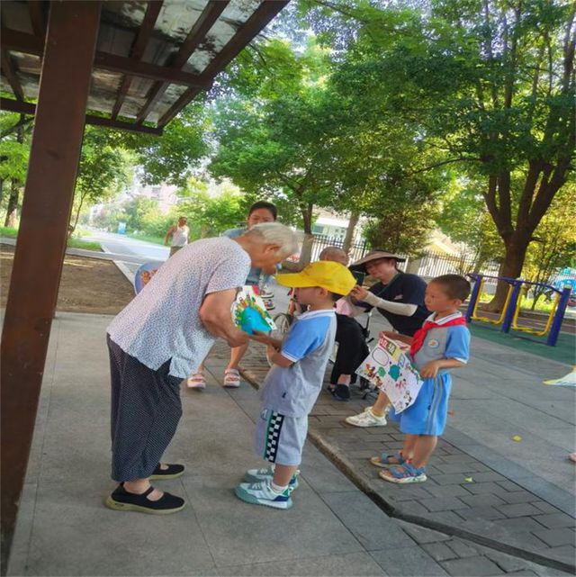 博鱼综合体育合肥市蚌埠路第五小学：垃圾分类 童心同行(图3)